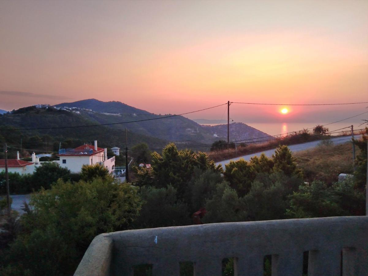 Angel Sunset Suite Patitiri  Bagian luar foto